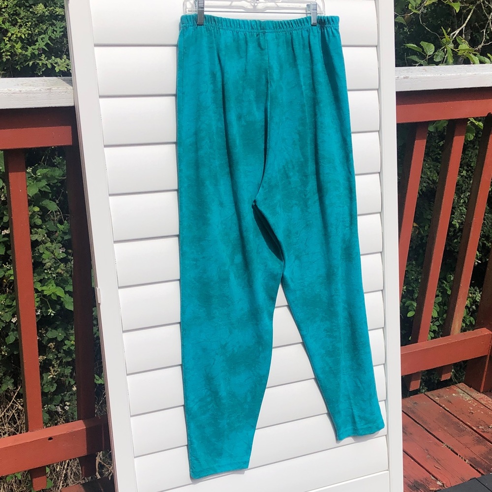 Two piece set Tie dye Elephant Graphic tee plus pants - Picture 12 of 13